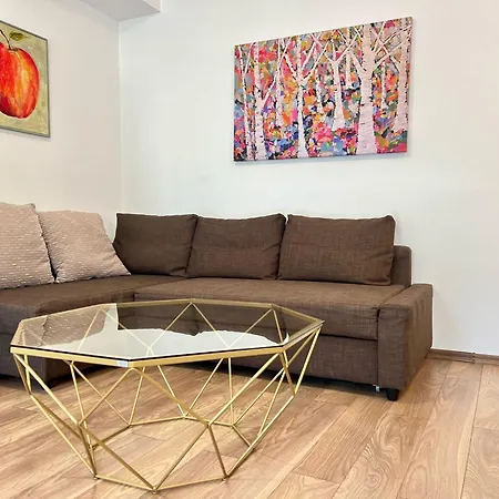 Cozynest West *